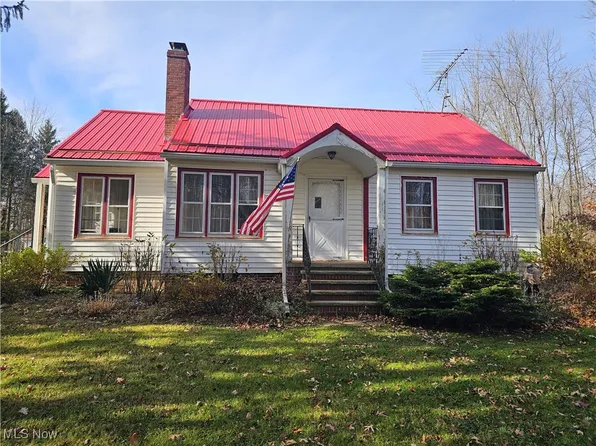 6371 Ireland Rd, Windsor, OH 44099