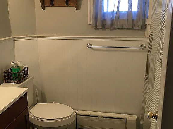 4th image of 333 Upland Way