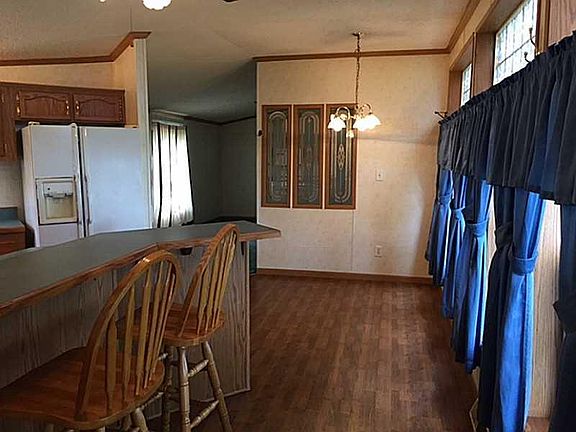 5th image of 2701 Ganzer Ln