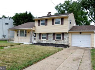 25 Langdon Rd, Burlington, NJ 08016