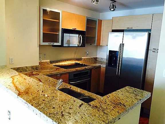 4th image of 3180 SW 22nd St APT 1106