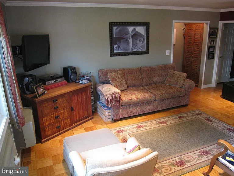 4374 N Pershing Dr #43744 — Photo 11