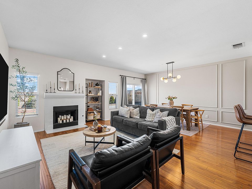 1st image of 1833 W Avenue H1