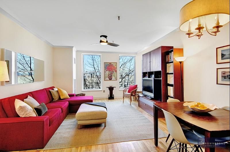 1st image of 1 Tiffany Pl APT 3J
