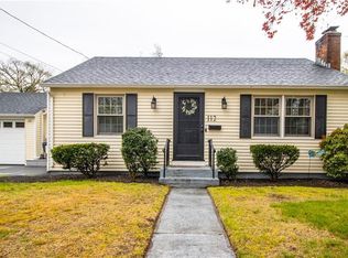 112 Mason Ave, Cranston, RI 02910