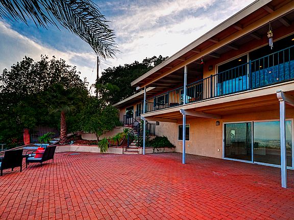 4th image of 2778 Casalero Dr
