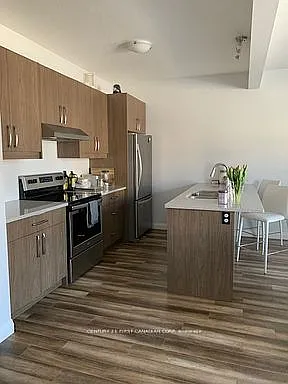 827 Kleinburg Dr E — Photo 3