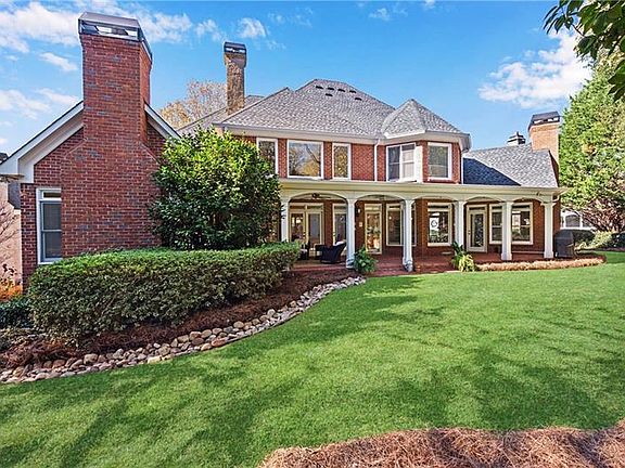 3rd image of 2806 Long Grove Ct