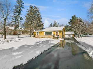 4806 33rd Ave N, Golden Valley, MN 55422