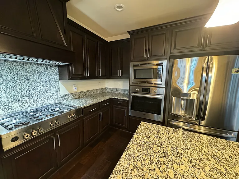 2588 Minuet Dr — Photo 3