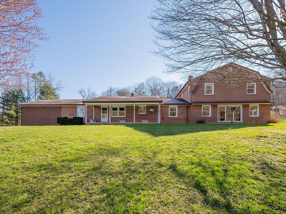 140 Edgewater Ln, Narrows, VA 24124 MLS 896865 Zillow