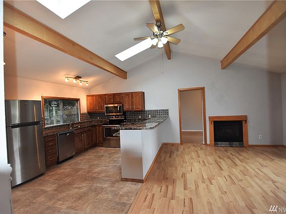 2nd image of 4804 135th Pl NE