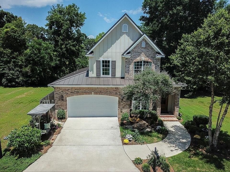 11747 Gates Cir E, Theodore, AL 36582 | Zillow