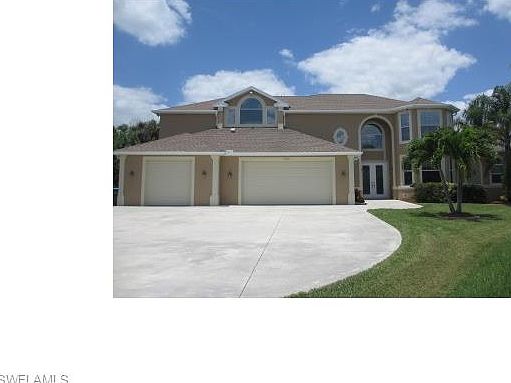 1st image of 2203 SE 20th Ave
