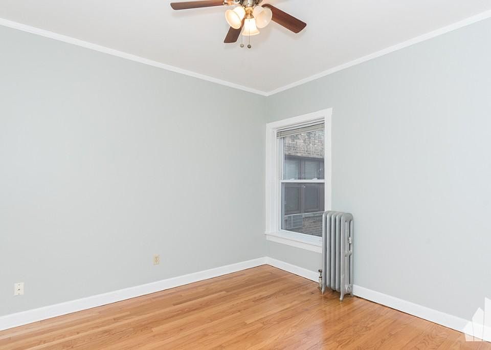 1st image of 1523 W Rosemont Ave #3 L