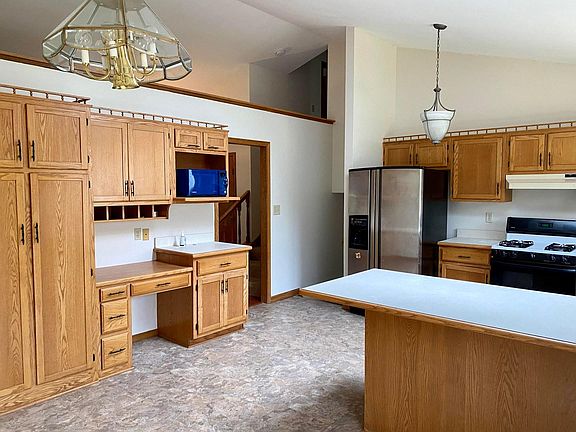 4th image of 1055 Black Diamond Dr Unit 1055