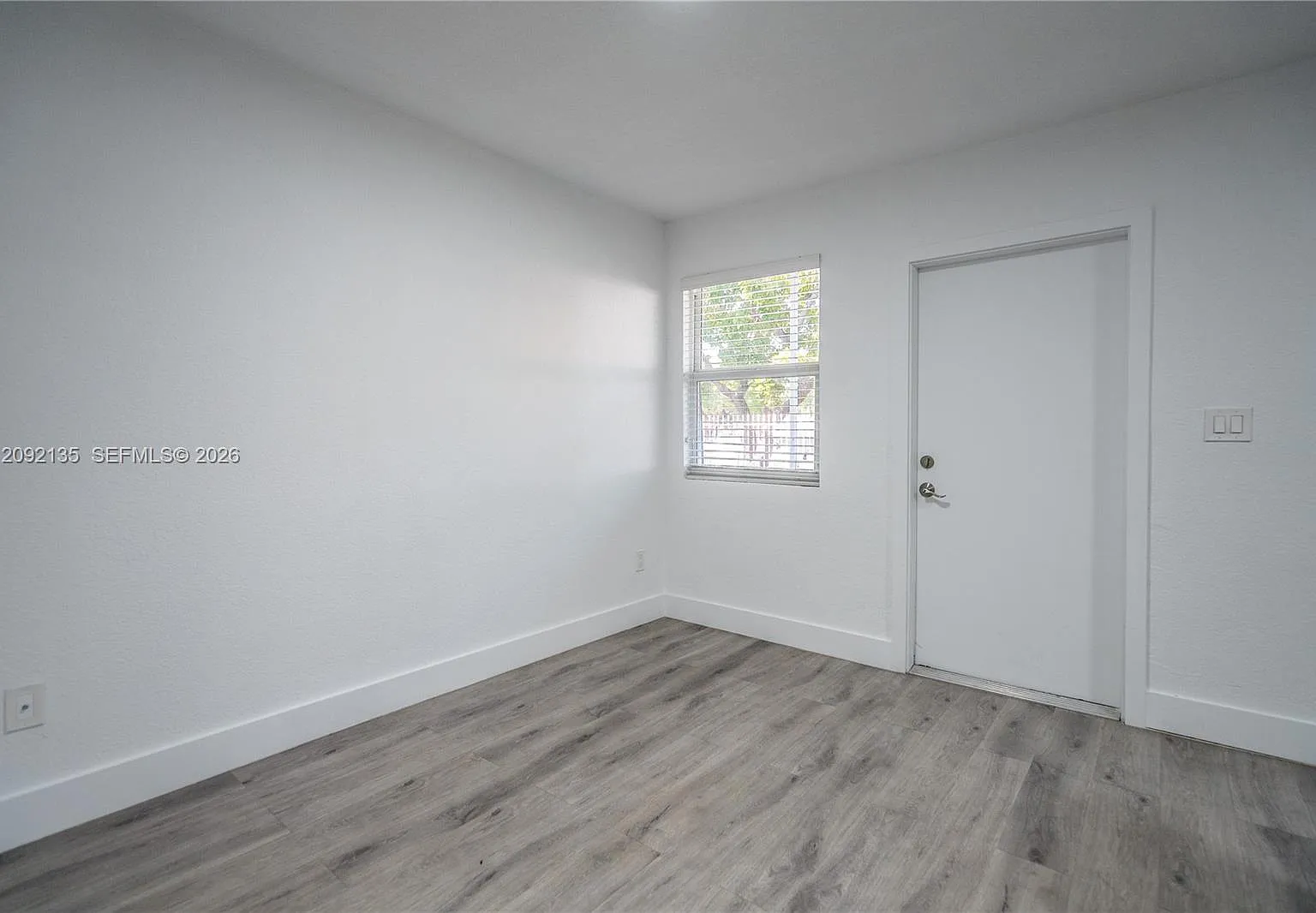 Resub Of Lot 1 — Photo 4