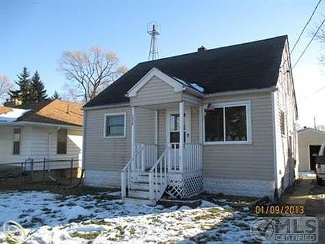1476 Schumacher ave.JPG