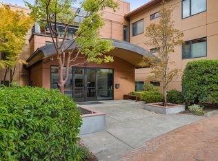 778 NW Westover Sq #2, Portland, OR 97210
