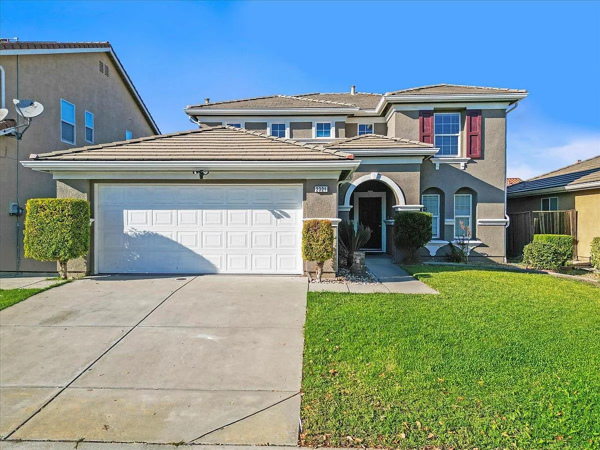 2321 Bartram Run Way photo 1