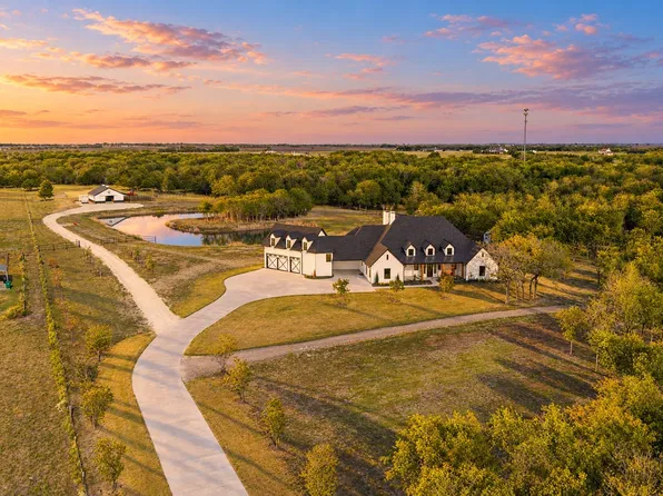 2945 Dowell Rd, Rockwall, TX 75032
