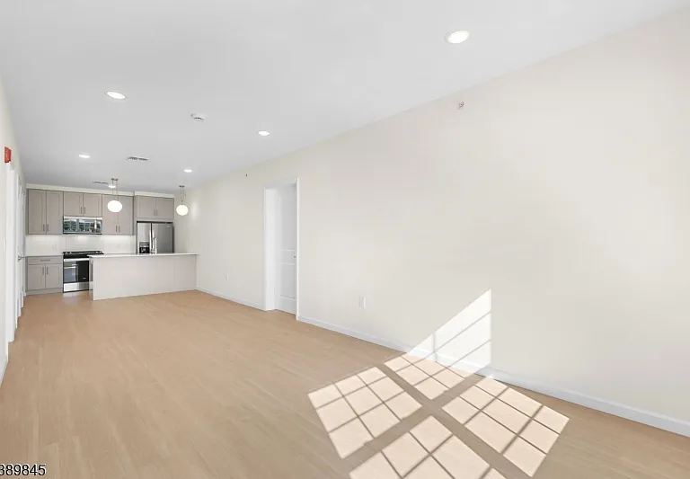 70 Ridgedale Ave #310 — Photo 7