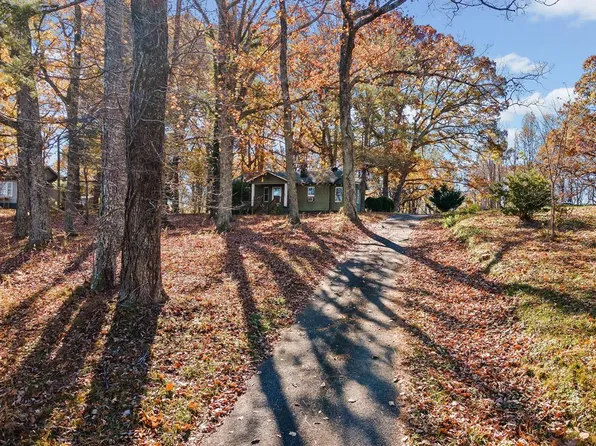 1619 Talking Rock Rd, Jasper, GA 30143