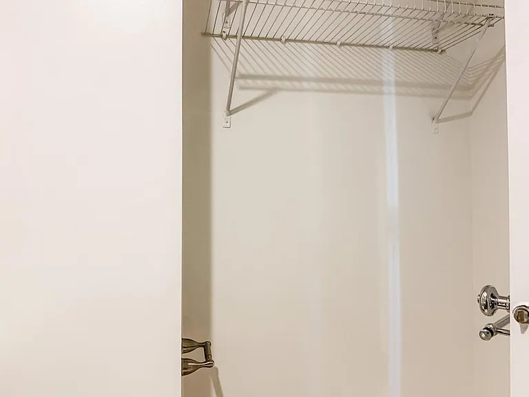 522 E 8th St #2A — Photo 13