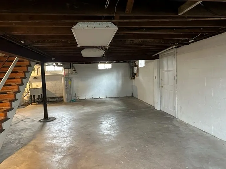 704 Hogestown Rd — Photo 13