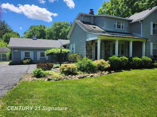 5501 Calkins Rd, Flint, MI 48532