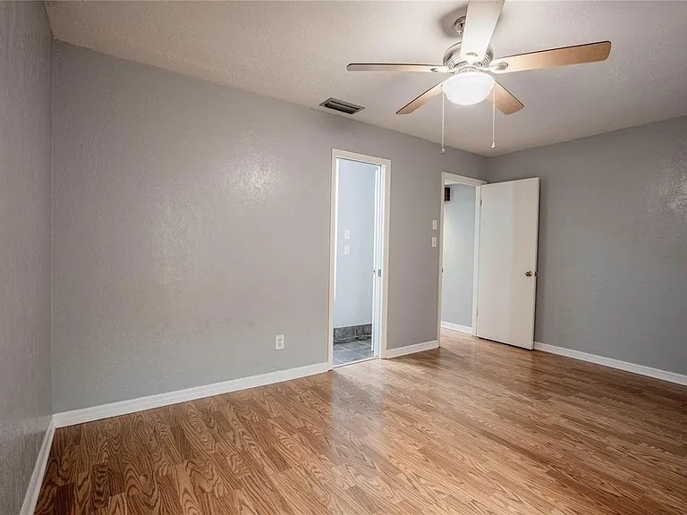 8 Huntley Ct #8 — Photo 9