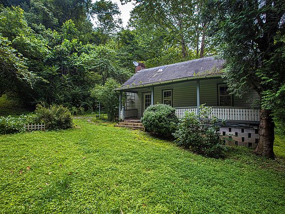 2nd image of 6782 Circle Creek Dr