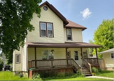1st image of 410 North Milwaukee STREET