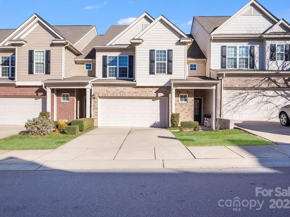 6417 Union Station Ct, Charlotte, NC 28210