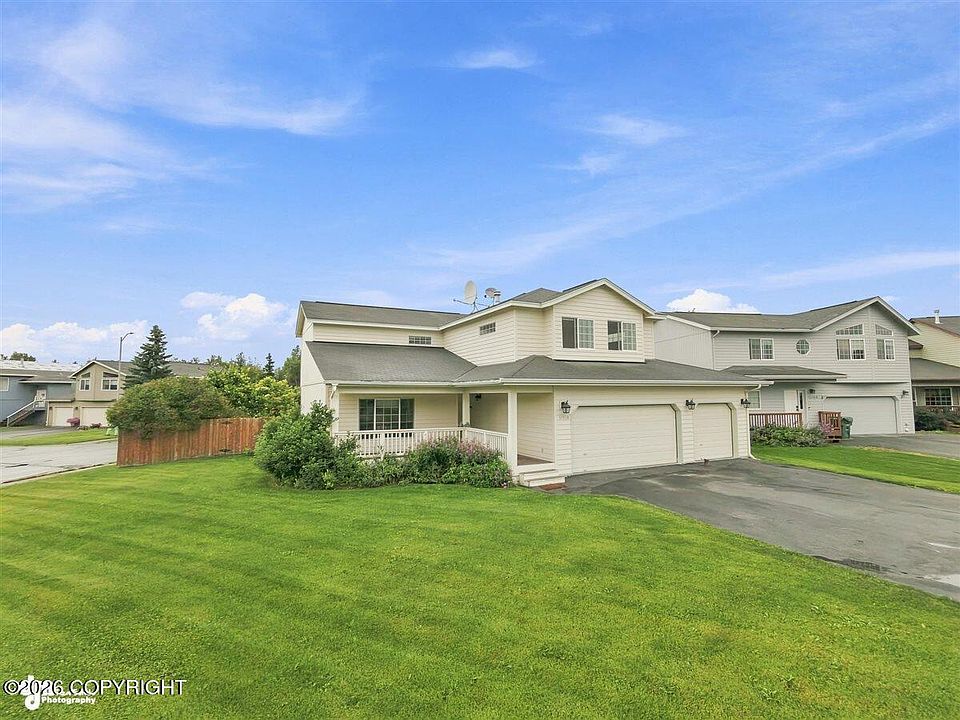 1st image of 11970 Devonshire Cir