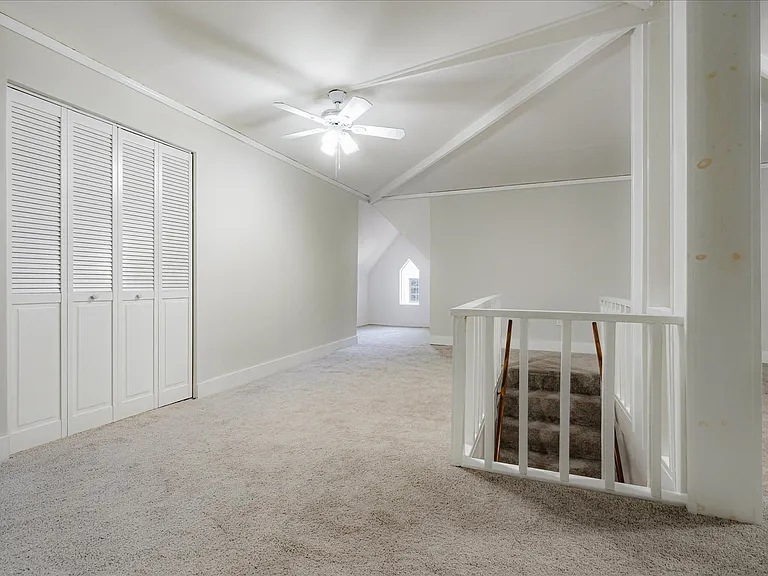 920 N Barksdale St — Photo 27