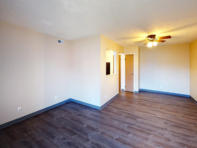 Quail Meadow Apartments — Photo 28