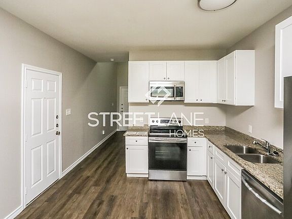 5th image of 1936 Melrose St