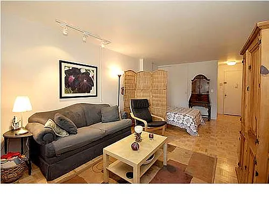 Sold by Nardoni Realty, Inc. | media 12