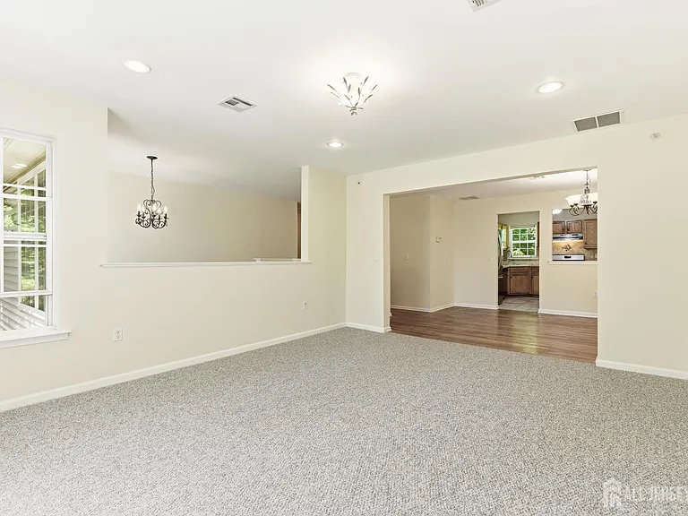 141 Forest Dr #141 — Photo 6