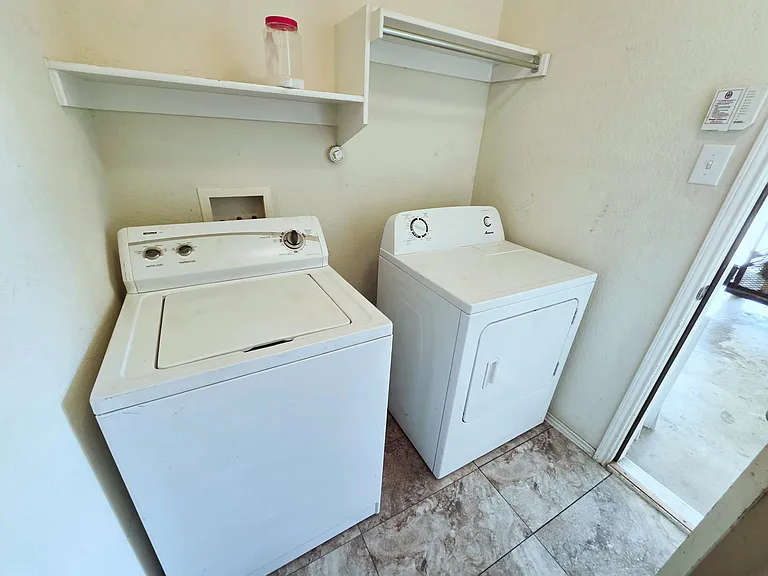 1005 Salt Creek Trl — Photo 22