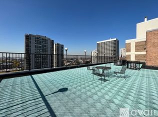 1340 N Dearborn St APT 7A, Chicago, IL 60610
