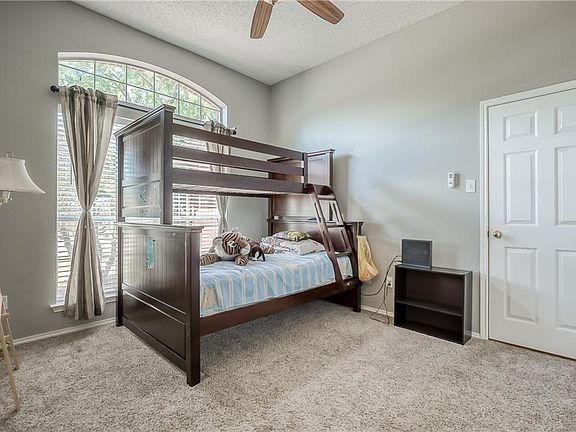 2nd image of 840 Yellow Tavern Ct