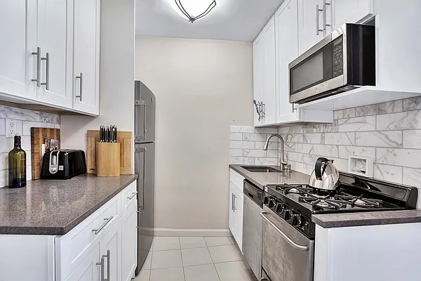 Sold by Douglas Elliman | media 37