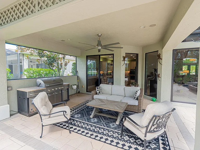 8060 Kiawah Trce — Photo 24