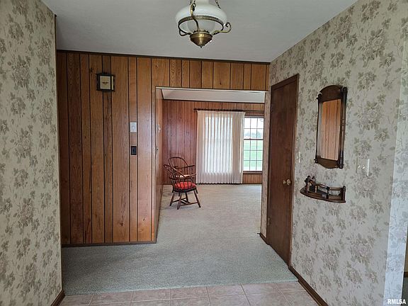 5th image of 145 Ingersoll Blvd