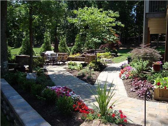 5th image of 8736 Briar Patch Ln