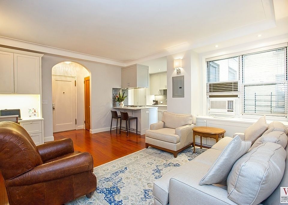 1st image of 300 W 108th St APT 6-E