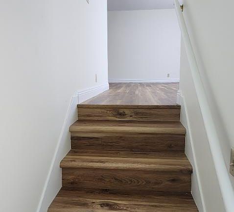 4th image of 4701 S Cathay Cir