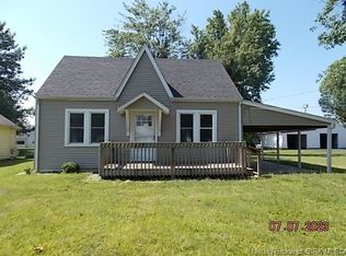 987 W Vest St, Scottsburg, IN